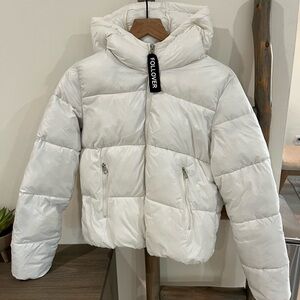 Women’s Cropped White Puffer Jacket